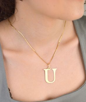 Złota zawieszka Literka U 3 cm 585. Modna złota zawieszka wykonana z wysokiej jakości złota, próby 585. Zawieszka w kształcie litery U. Darmowa wysyłka (2).JPG